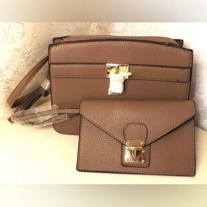🏷️Sale BUNDLE Bag & Wristlet